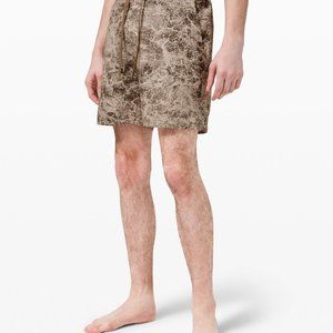 Lululemon Channel Cross Swim Short 7"